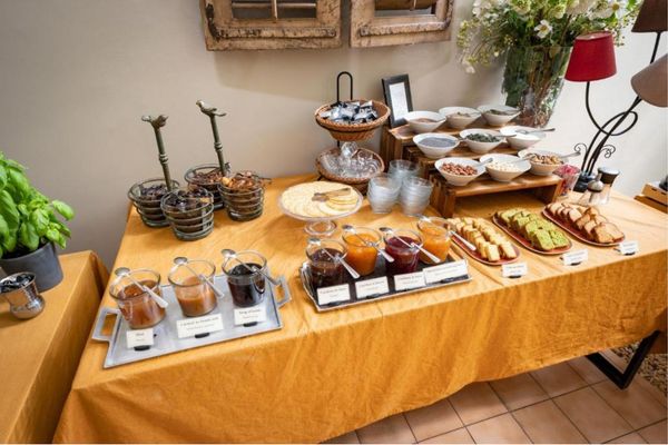 Provence: Alpilles & Luberon Villages – 7 Days food